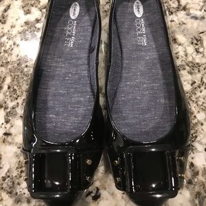 Worn once - Dr. Scholls black patent flats